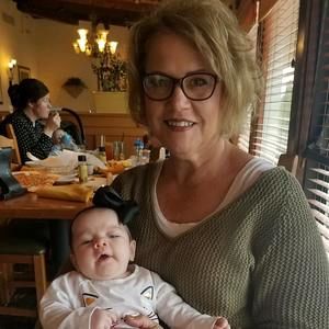 Meet your Posher, Lisa